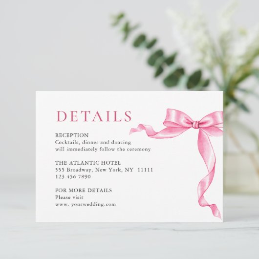 Elegante Details zur Hochzeit in sanften rosa Hand Begleitkarte (Stehend Vorderseite)