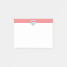 Elegante Diamant- und Tiara auf Korallenrot und We