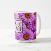 Elegante dunkelrosa Magenta Kaffeetasse (VorderseiteRechts)