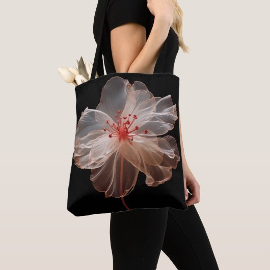 Elegante durchsichtige Blume auf schwarz Tasche (Von Nahem)