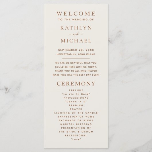 Elegante Dusty Beige Moderne Typografie Hochzeit Programm (Vorderseite)
