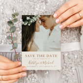 Elegante Dusty Beige Moderne Typografie Hochzeit Save The Date