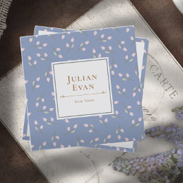 Elegante Dusty Blue Floral Pattern Business Card Quadratische Visitenkarte