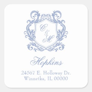 Elegante Dusty Blue Monogram Wappen Rücksendeadres Quadratischer Aufkleber