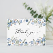 Elegante Dusty Blue Watercolor Blume Hochzeit Dankeskarte (Stehend Vorderseite)