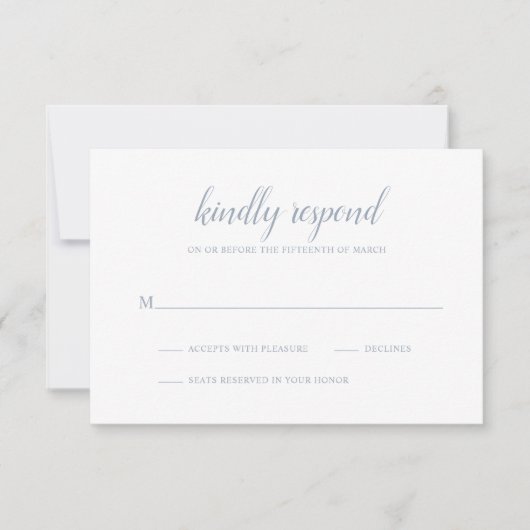 Elegante einfache formelle Skripte Dusty Blue Wedd RSVP Karte (Vorderseite)