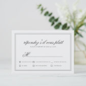 Elegante einfache klassische White Wedding RSVP Karte (Stehend Vorderseite)