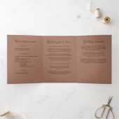 Elegante einfache Mocha-Mousse mit Monogram-Hochze Dreifach-gefaltete Programmkarte (Innenseite)