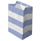Elegante, einfache, weiße Streifen Mittlere Geschenktüte (Vorderseite Schrägansicht)