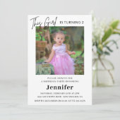 Elegante Einladung zum 2. Geburtstag Foto Girl Mod (Stehend Vorderseite)