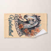 Elegante Equine Beauty: Orange Blume Necklace Desi Badhandtuch Set (Handtuch)