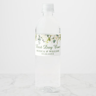 Elegante Eucalyptus White Roses Floral Wedding Wasserflaschenetikett