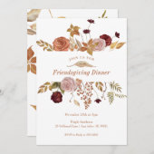 Elegante Fall Floral Woodland Friendsgiving Einladung (Vorne/Hinten)