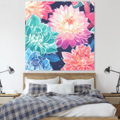 Elegante farbenfrohe Dahlia-Blume auf dunklem Hint Leinwanddruck (Insitu (Schlafzimmer))