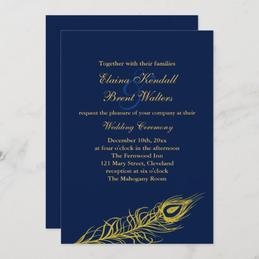 Elegante Feathers on Navy Wedding Einladung (Vorne/Hinten)