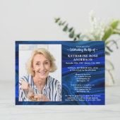 Elegante Feier des Lebens Blaues Marmor Foto Einladung (Stehend Vorderseite)