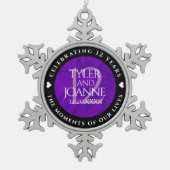 Elegante Feier zum 12. Geburtstag der Seidenhochze Schneeflocken Zinn-Ornament (Vorderseite)