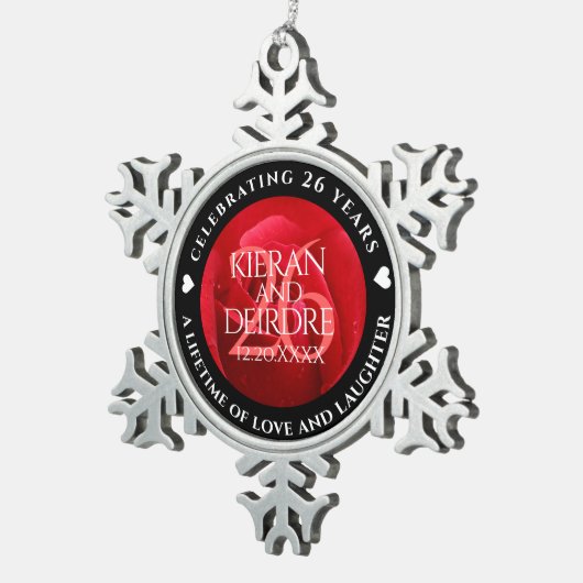 Elegante Feier zum 26. Rose Schneeflocken Zinn-Ornament (Rechts)