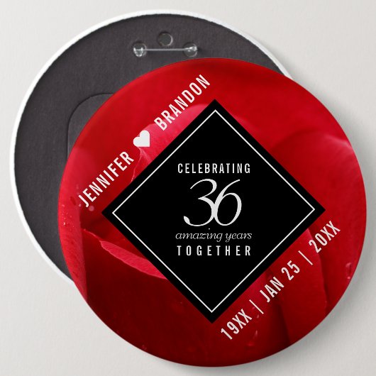 Elegante Feier zum 36. Rose Button (Vorne & Hinten)