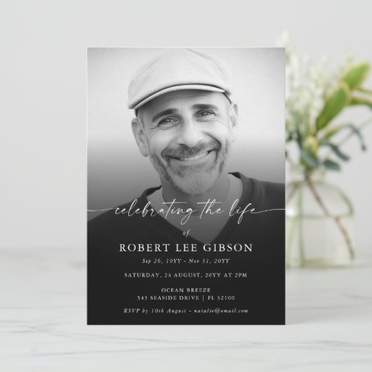 Elegante Feier zum Foto Gedenkfeier Einladung (Stehend Vorderseite)