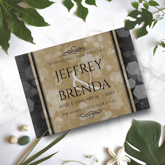 Elegante Feier zum Hochzeitstag Schneidebrett