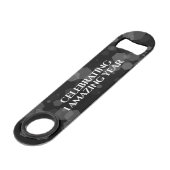 Elegante Feier zum Hochzeitstag Speed Flaschenöffner (Rückseite Schrägansicht)