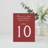 Elegante Firebrick Red Wedding Tischnummer Card (Stehend Vorderseite)