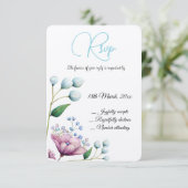 Elegante florale Hochzeit Soft Botanical Romance RSVP Karte (Stehend Vorderseite)