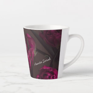 Elegante florale personalisierte Nachricht Milchtasse