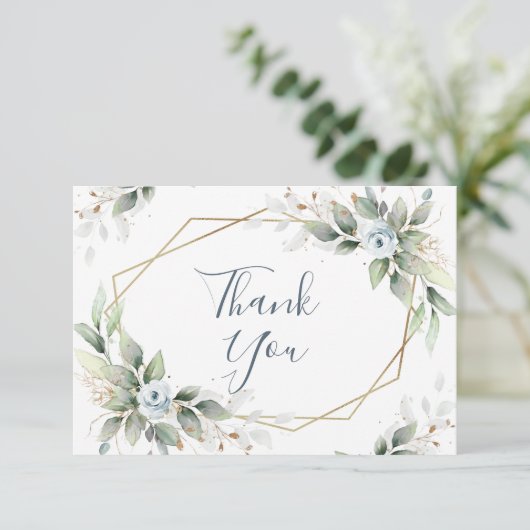 Elegante Foliage Dusty Blue Flowers Dankeskarte (Stehend Vorderseite)
