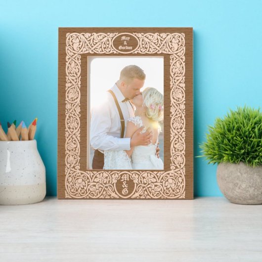 Elegante Foliage und Blumenrinde Geätzte Rahmen