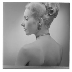 Elegante Frau Fliese