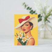Elegante Frau mit Daffodien Postkarte (Stehend Vorderseite)