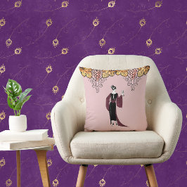 Elegante Frau mit Vintagem Wine Design Kissen