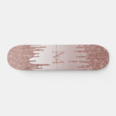 Elegante Glitzer Tropfen Rose Gold Monogram Script Skateboard (Horizontal)