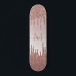 Elegante Glitzer Tropfen Rose Gold Monogram Script Skateboard<br><div class="desc">Modern Elegant Rosa Rose Gold Glitzer Sparkle Monogram Script Name Skateboard</div>