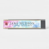 Elegante Gold Blume Moderne Schreibtischnamensplat Schreibtischnamensplakette (Vorderseite )