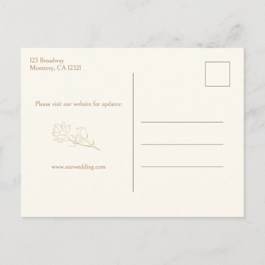 Elegante Gold Botanische Kalligraphie Save the Dat Ankündigungspostkarte (Rückseite)