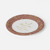 Elegante Gold Floral Wreath Wedding Pappteller (Schrägansicht)