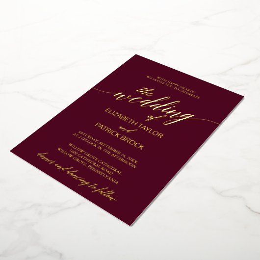 Elegante Gold Foil Calligrafy | Burgundy Wedding Folieneinladung (Gedreht)
