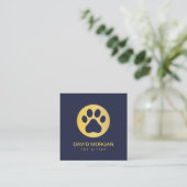 Elegante Gold Paw Print Pet Sitter Navy Blue Quadratische Visitenkarte (Stehend Vorderseite)