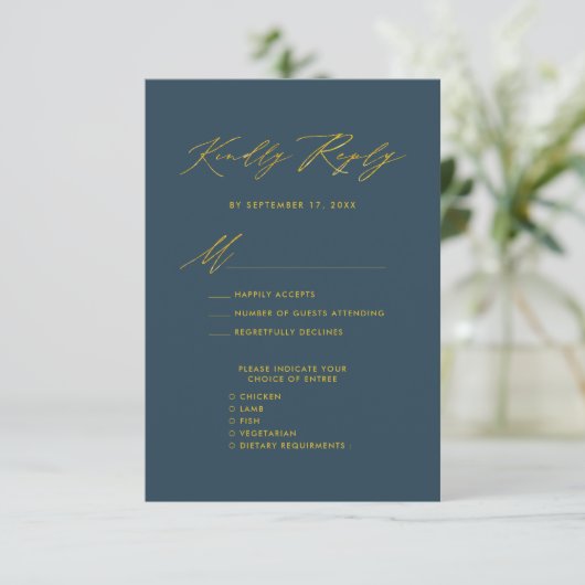 Elegante Gold Script Blue Minimalistisch Wedding R RSVP Karte (Stehend Vorderseite)