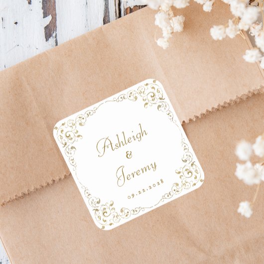 Elegante Gold Script Foliage Hochzeit Quadratischer Aufkleber