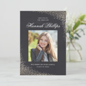 Elegante Gold Shimmer Foto Graduation Party Einladung (Stehend Vorderseite)
