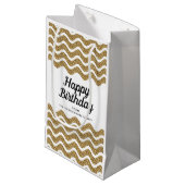 Elegante Gold Stripes Script Geburtstag Kleine Geschenktüte (Vorderseite Schrägansicht)