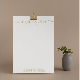 Elegante Gold Typografy Monogram Mail Briefbogen