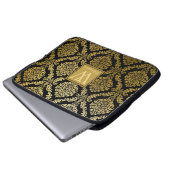Elegante Gold- und Black Damask Print Personalisie Laptopschutzhülle (Vorne Knopf)