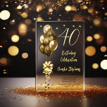 Elegante Goldballons auf dem 40. Geburtstagsschwar Acryleinladungen<br><div class="desc">Elegante Imitate Glitzer goldfarbene Ballons mit großen Bogen und Raster und Akzent Stars "40" 40. Geburtstag Party-Feier Einladung.</div>
