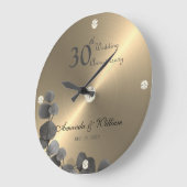 Elegante Golden Brushed Metal Eukalyptus-Blätter Große Wanduhr (Winkel)