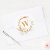 Elegante Golden Christmas Wreath Monogram Runder Aufkleber (Umschlag)